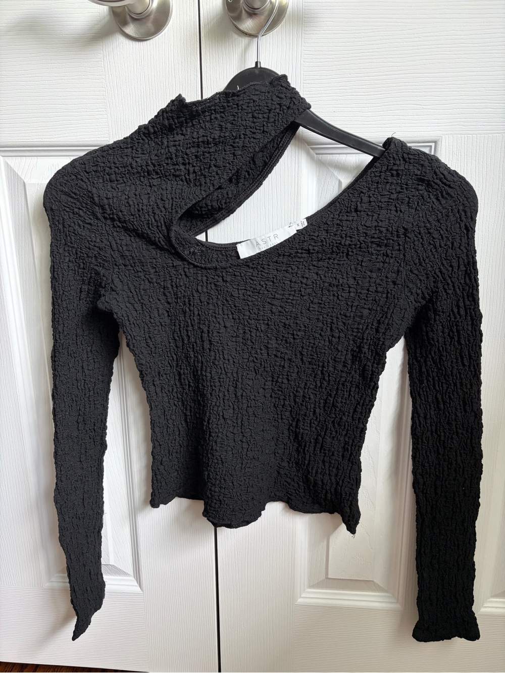 ASTR the label black long sleeve top!